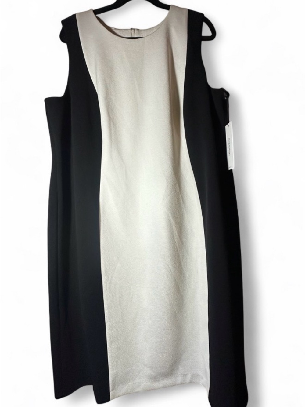 Calvin Klein Black and White Colorblock Sleeveless Shift Dress